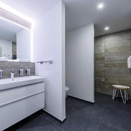 아파트 5 Sterne Kroonkieker - Sauna, Fitness, Ostseestrand *